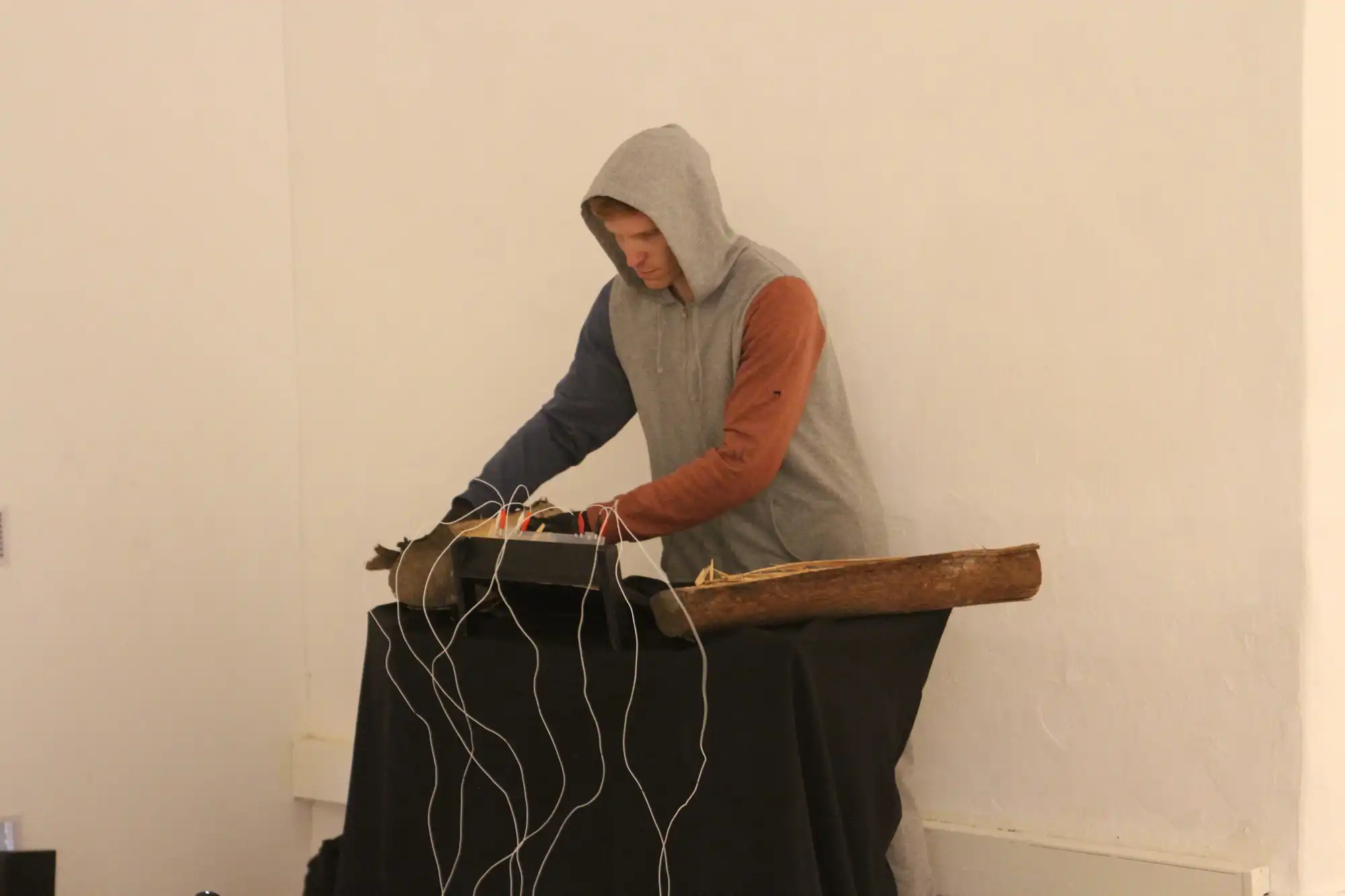 Image from Brosh album